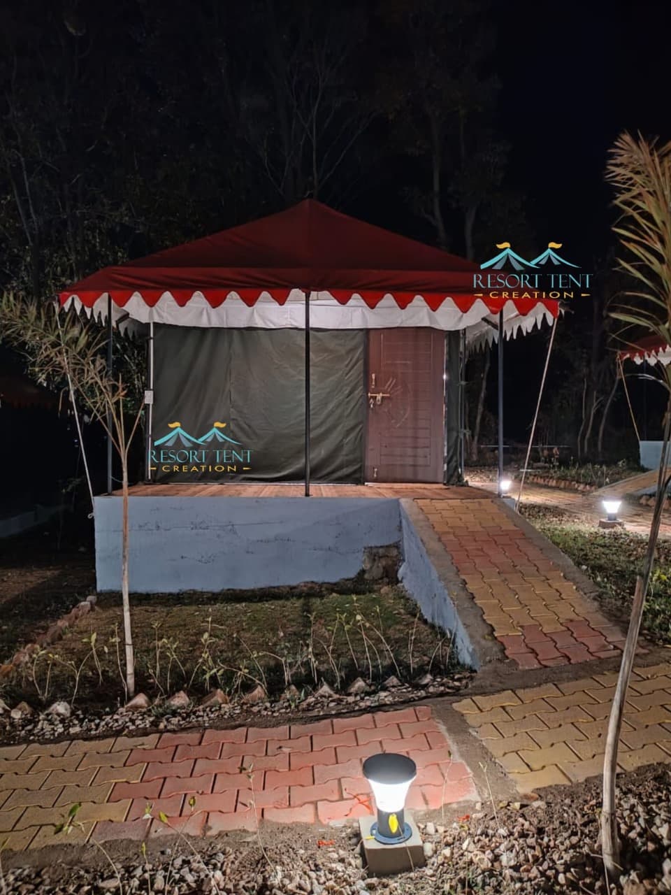 Deluxe Swiss Tent